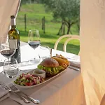 Terra Dei Bisonti ファームステイ